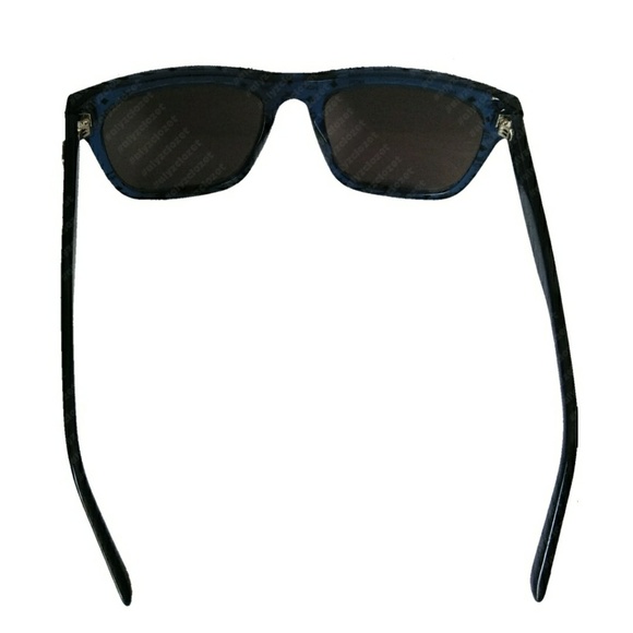 🌟NWT🌟 MCM Visetos Sunglasses - Picture 5 of 6